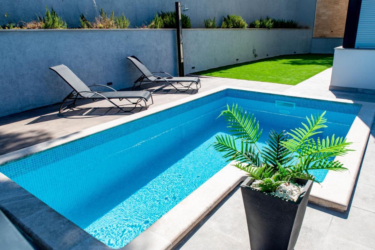 Lion'S Beach Apartment Podstrana Eksteriør bilde